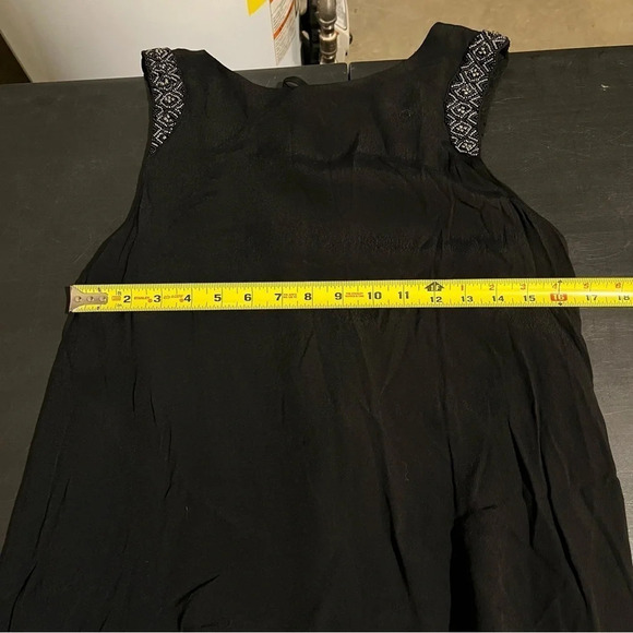 Miss Me Black High Low Tie Up Open Back Beaded Tank Top Blouse Sz M - NWT - Picture 9 of 10